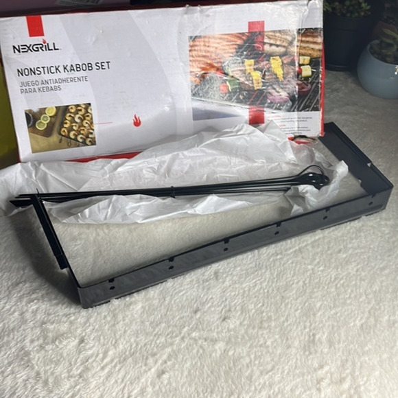 Grill Up Perfect Shish Kabobs With the Nexgrill Nonstick Kabob Set - Picture 3 of 7